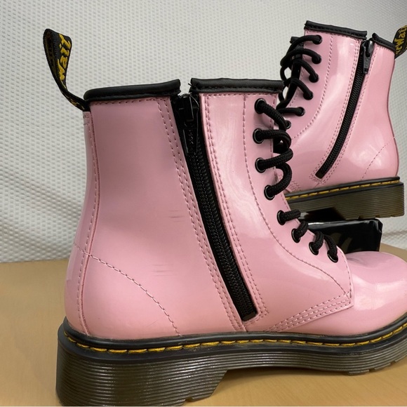 Doc Marten 1460 Kids Pink Boots Size 3Y/Woman’s 5 - Picture 5 of 8